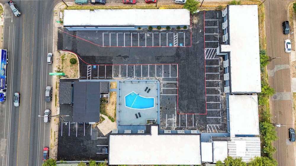 GuestHouse Extended Stay Laredo