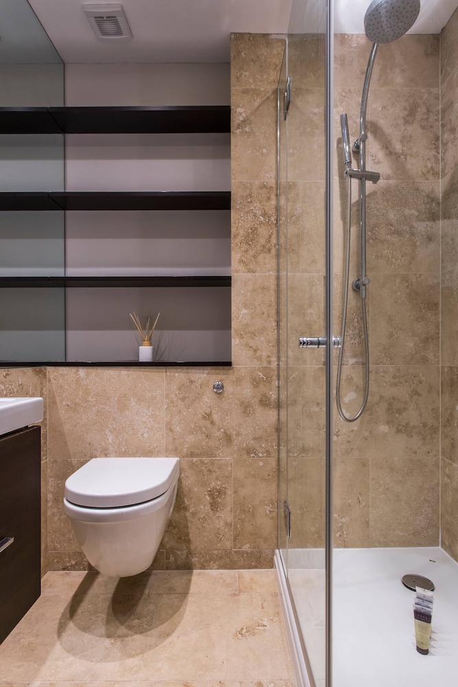 Hans Place II by Onefinestay
