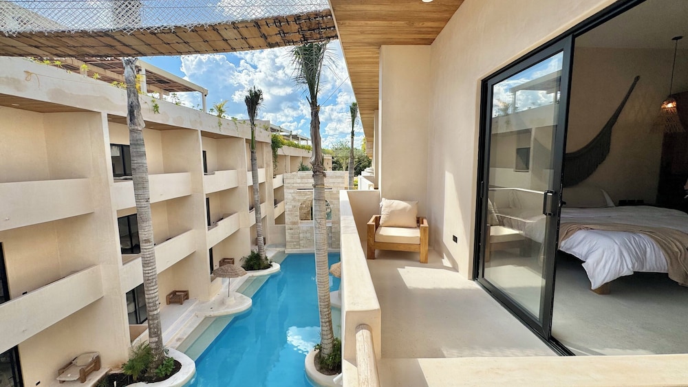 COCAY LOFTS BY SANDY POWERFUL