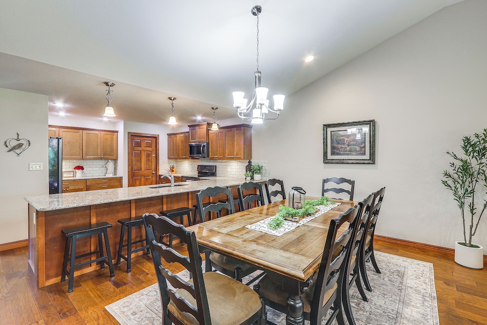 2 Mi to Main Street: Family Home in Winfield!