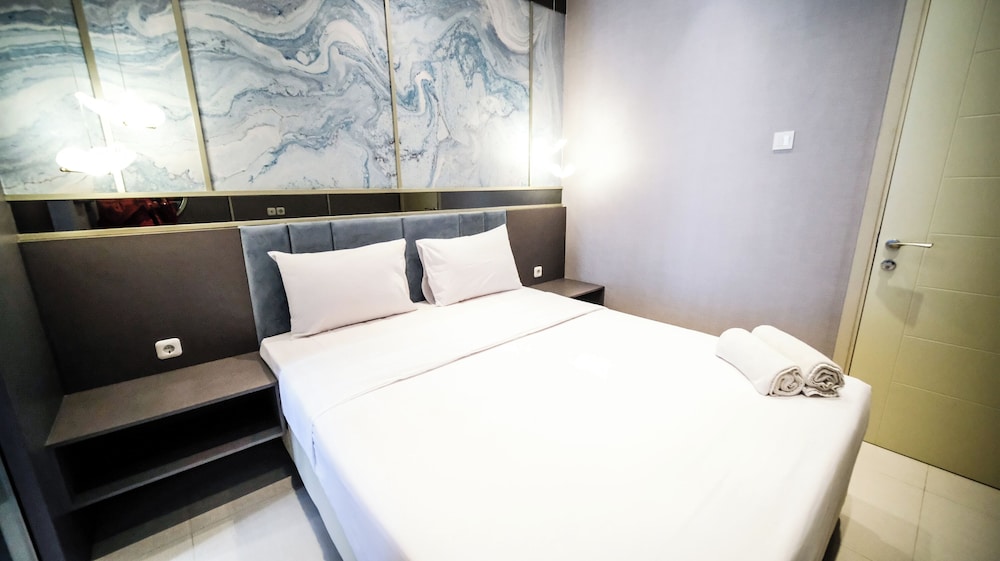 Simple And Homey 2Br At Benson Supermall Mansion Apartment