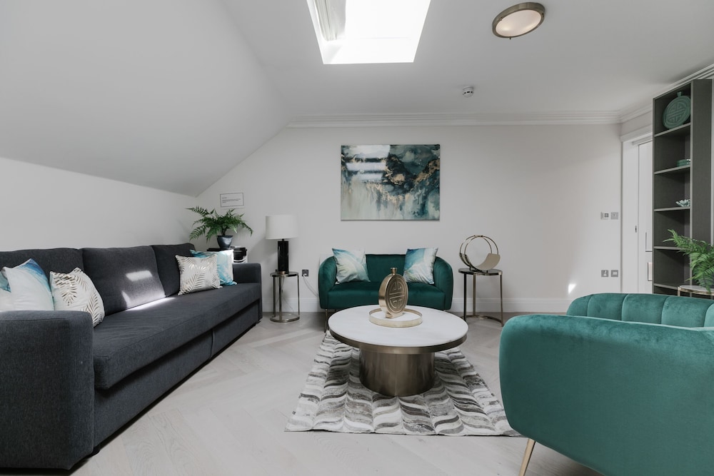 Luxury Apartments Near Harrods and the Science Museum
