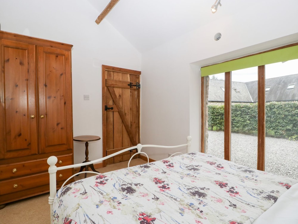 Mistletoe Cottage