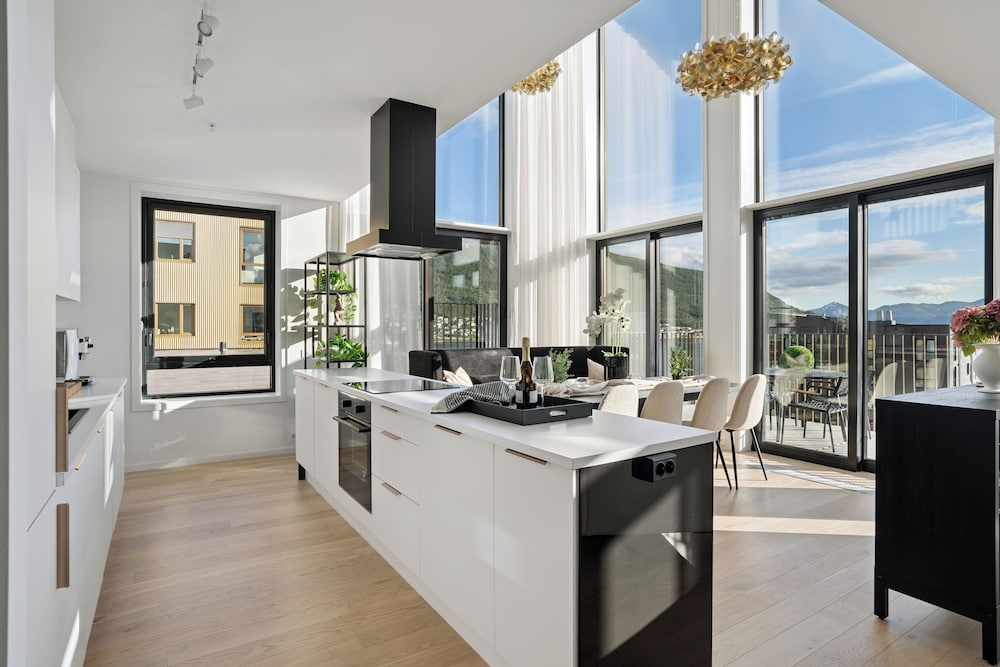 TotalApartments Northern Lights Penthouse