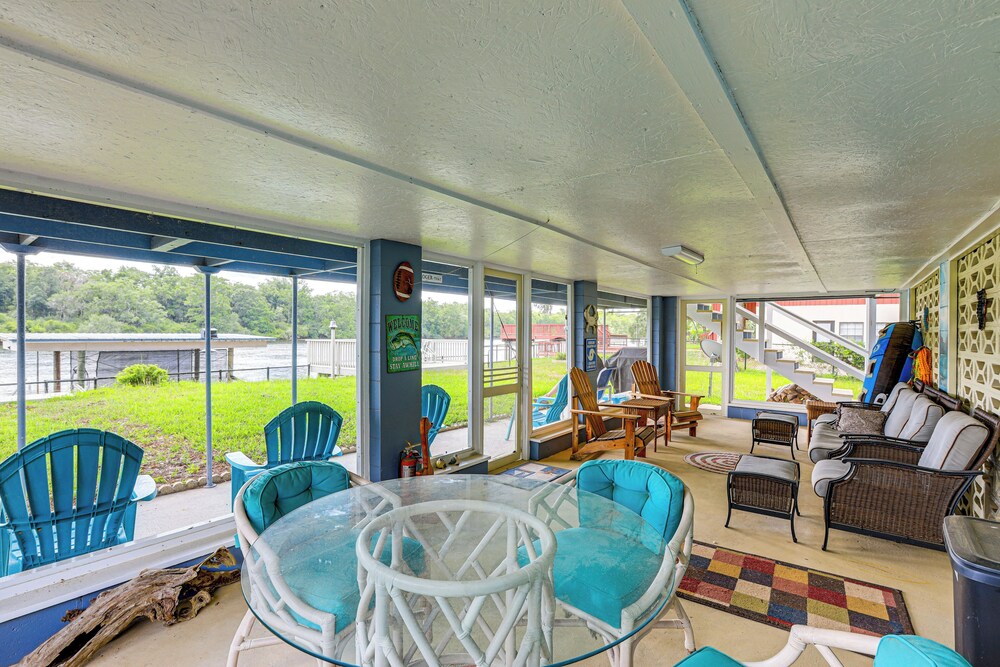 Dock + Screened Porch: Suwannee River Retreat!