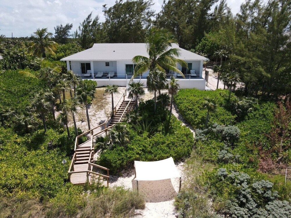 C Breeze 4 Bedroom Home