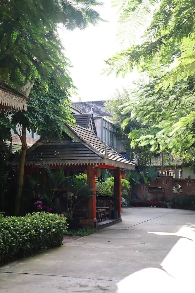 Zhaizili Resort Xishuangbanna