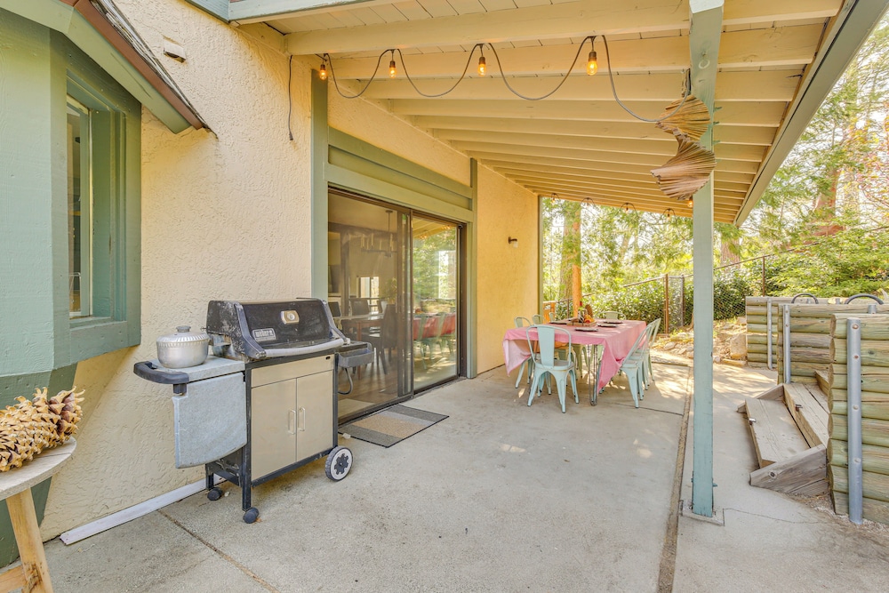 Partial Lake Arrowhead View: Cabin w/ Game Room!