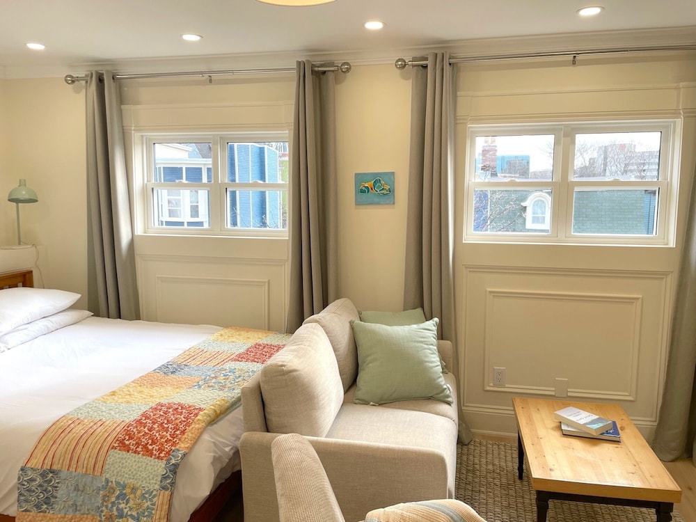 HarbourGate Condos & Studios, photo 31