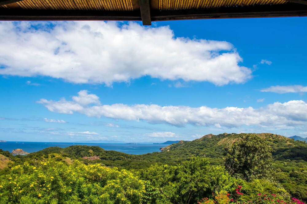 Luxury Home w/ Views & Infinity Pool: Near Beach!