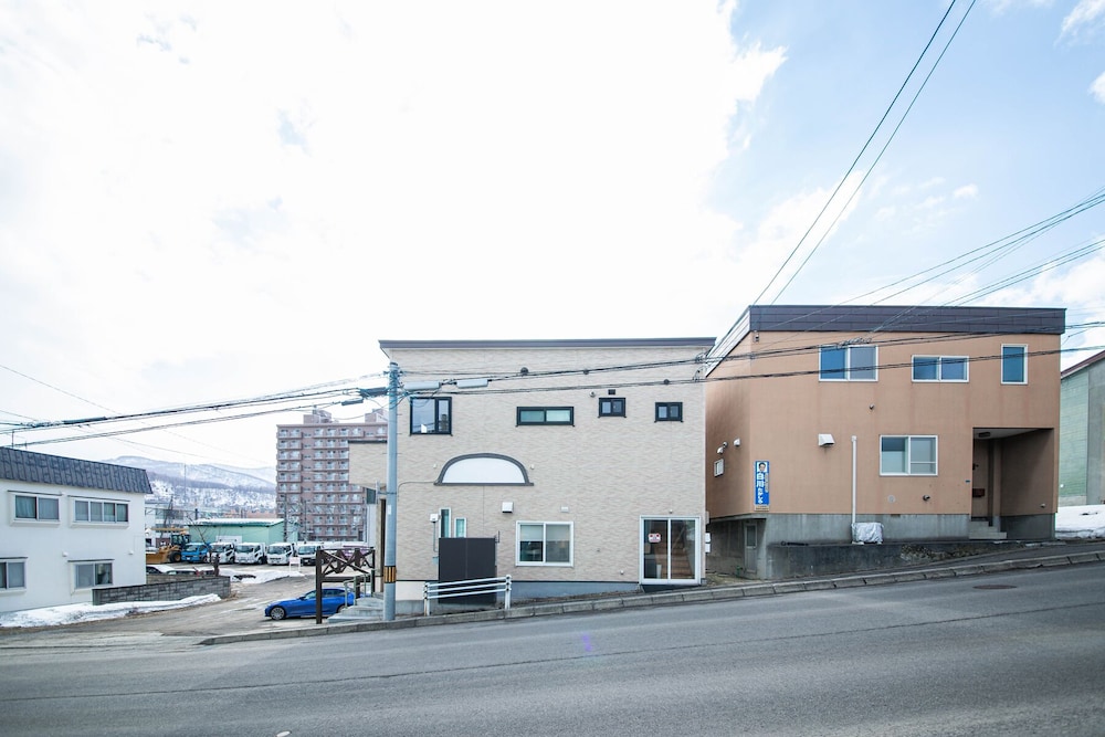 SUMIYOSHI HOUSE ROOMA