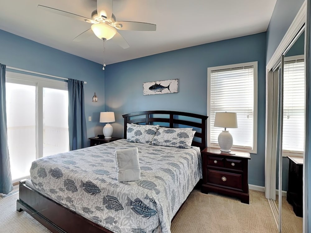 Bel Sole (Beautiful Sun) by Topsail Realty