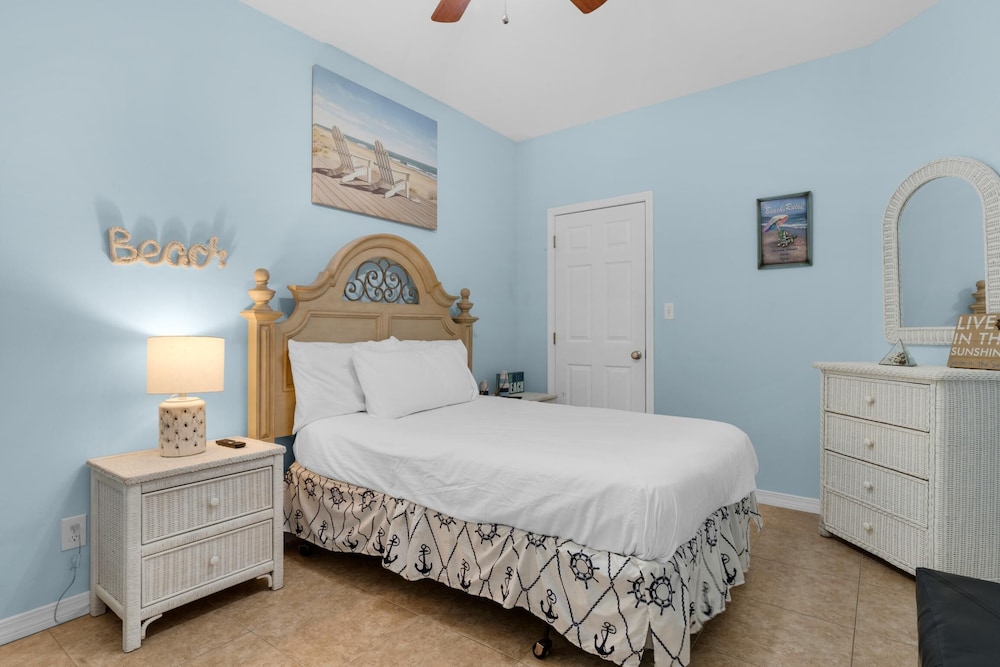 Suzwinks Beach House