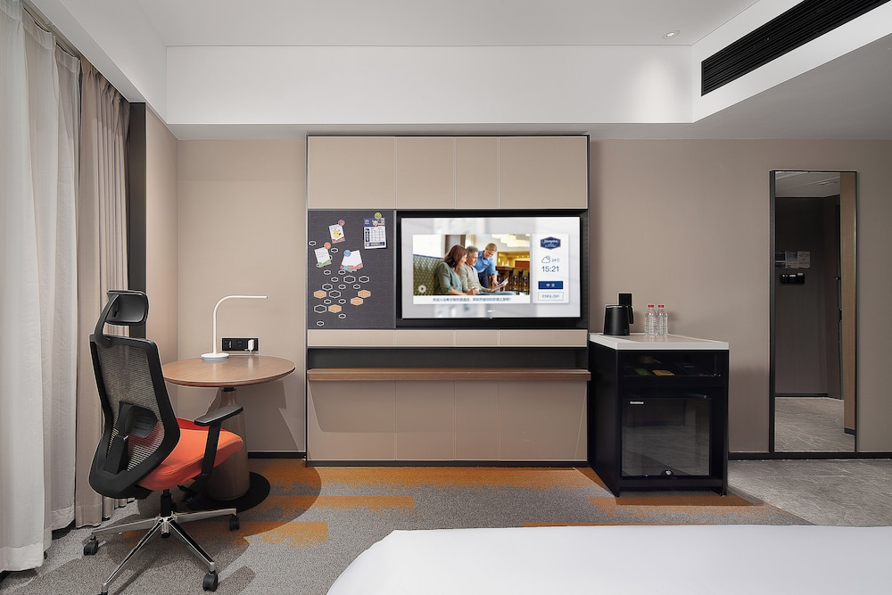 Hampton By Hilton Guangzhou Railway Station