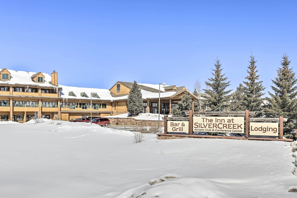 Near Skiing: Studio w/ Pool Access in Granby!