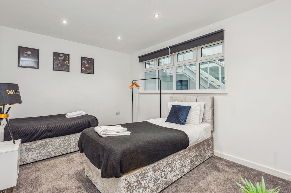 Central Liverpool Retreat