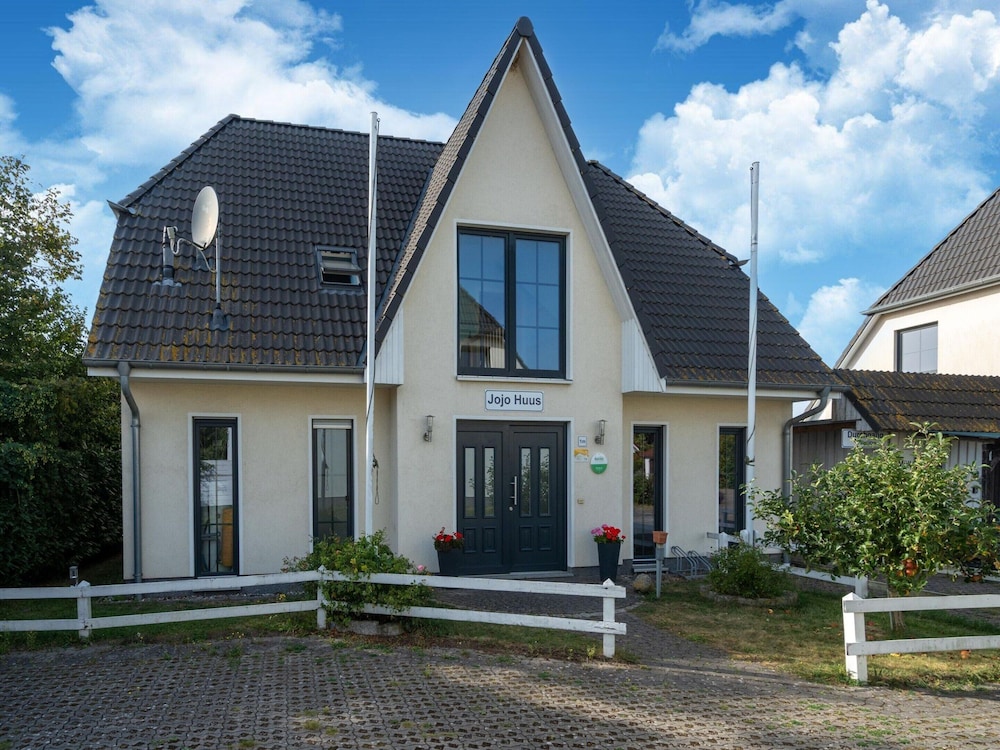 Winsome Apartment in Bastorf With Private Garden
