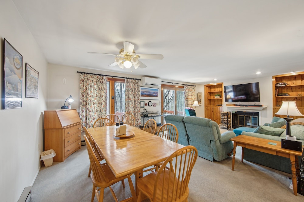 Chatiemac 42F - Quiet & Cozy 3-Bedroom Retreat 3 Townhouse by The Summit at Gore Mountain