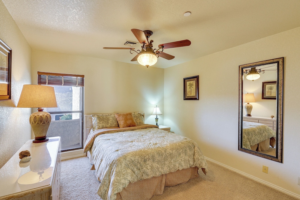 Island Condo w/ Pool Access in Lake Havasu City!