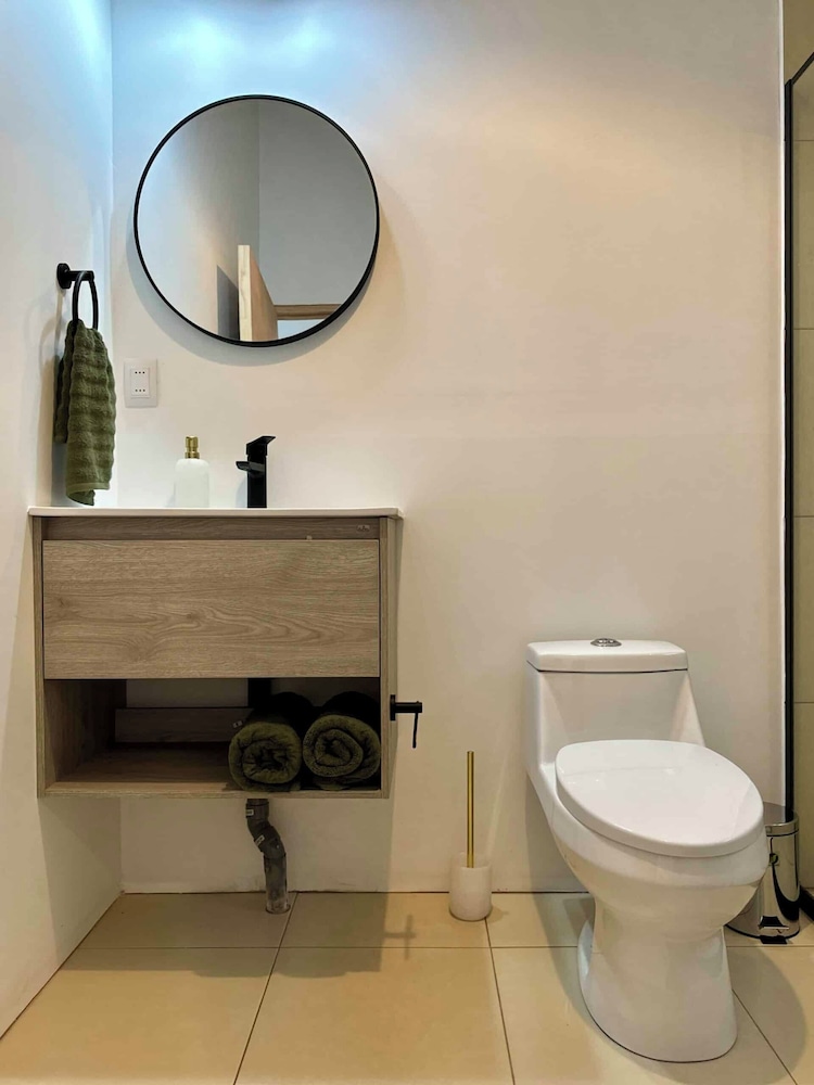 Makihi Suites