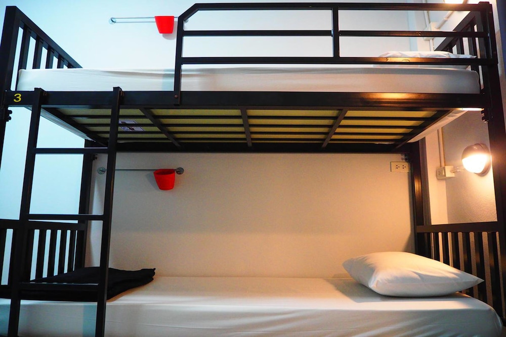Wayla Hostel - Adults Only