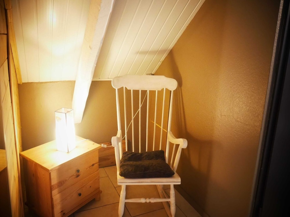 Photo 48