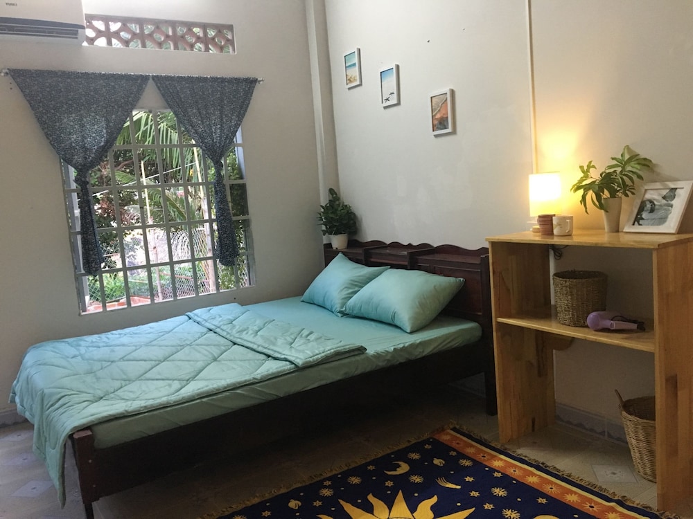 Ha's House