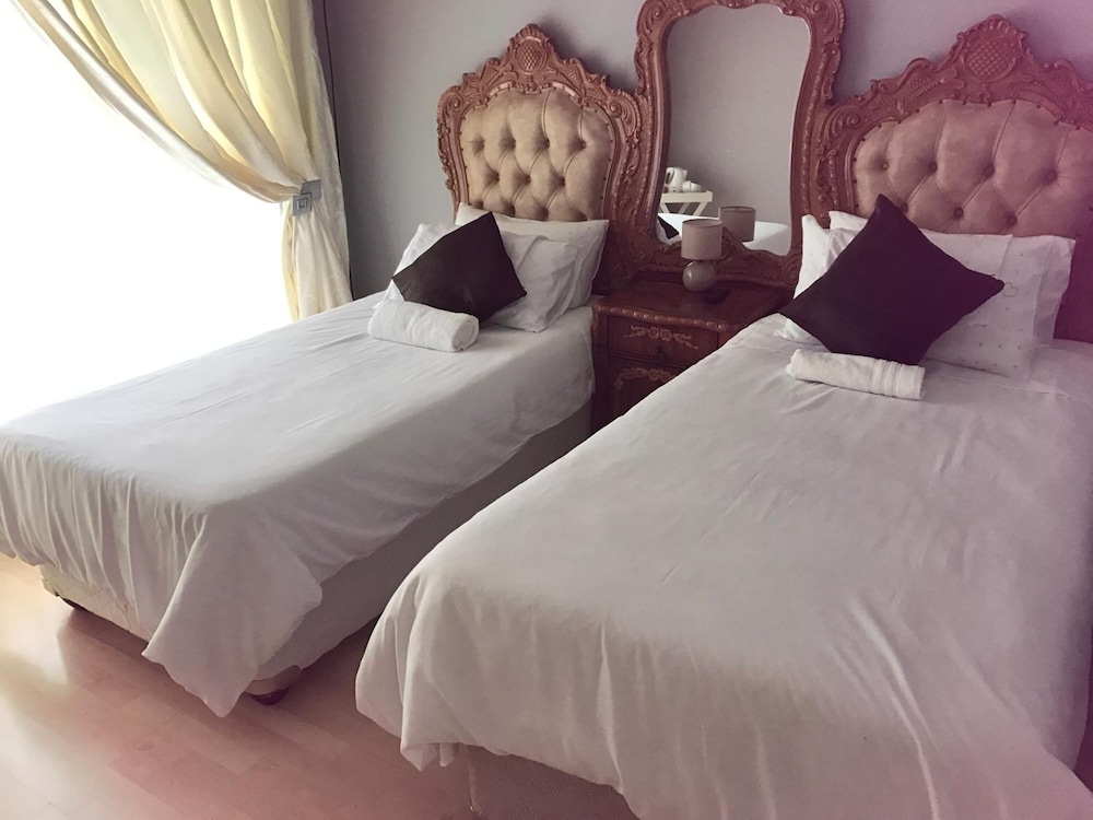 EMMY Guesthouse