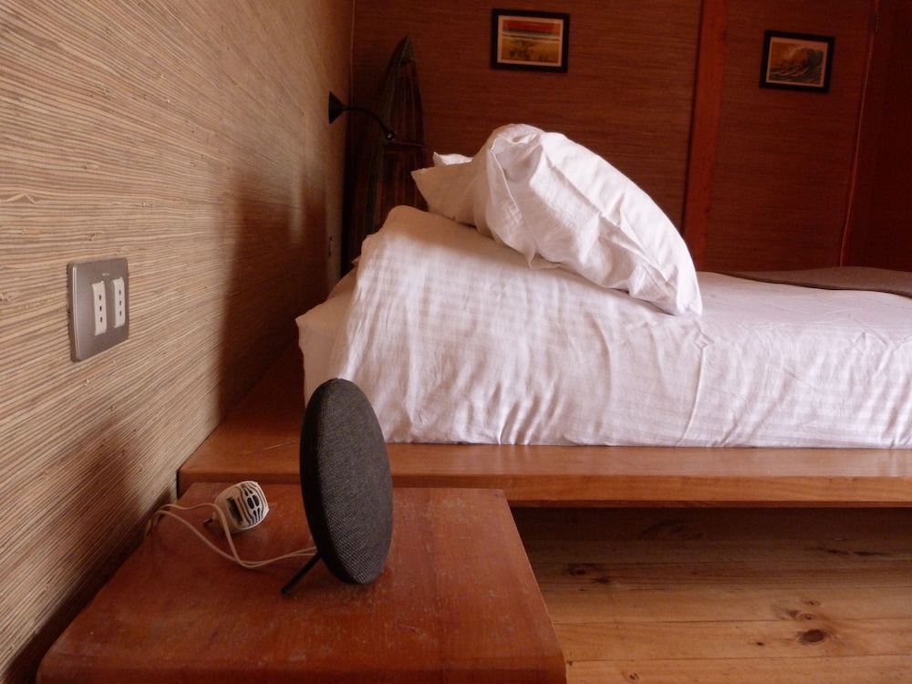 Natural Surf Lodge