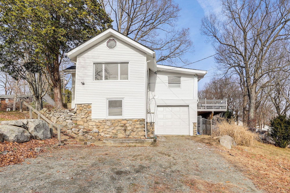 Home w/ Lake Views & Deck in New Jersey Highlands!