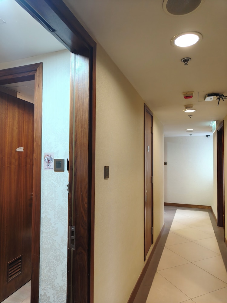 H1 hotel