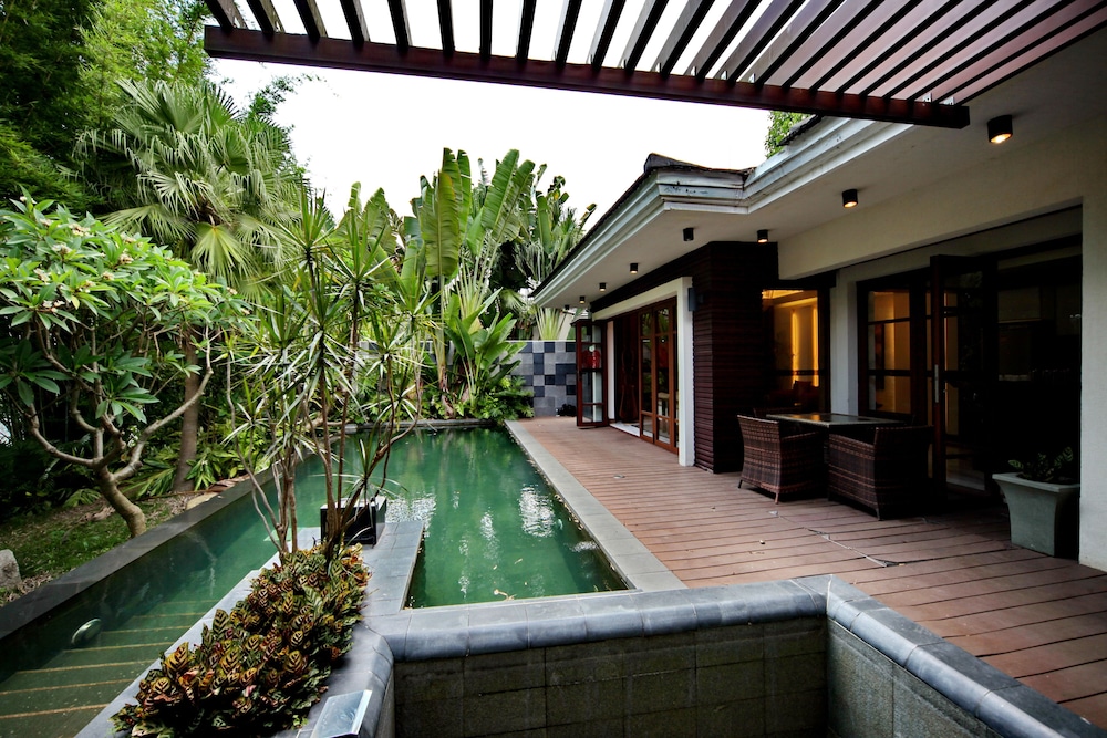 GLOBAL MIGRATORY BIRDS RESORT HOTEL