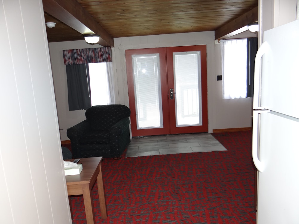 Edelweiss Lodge