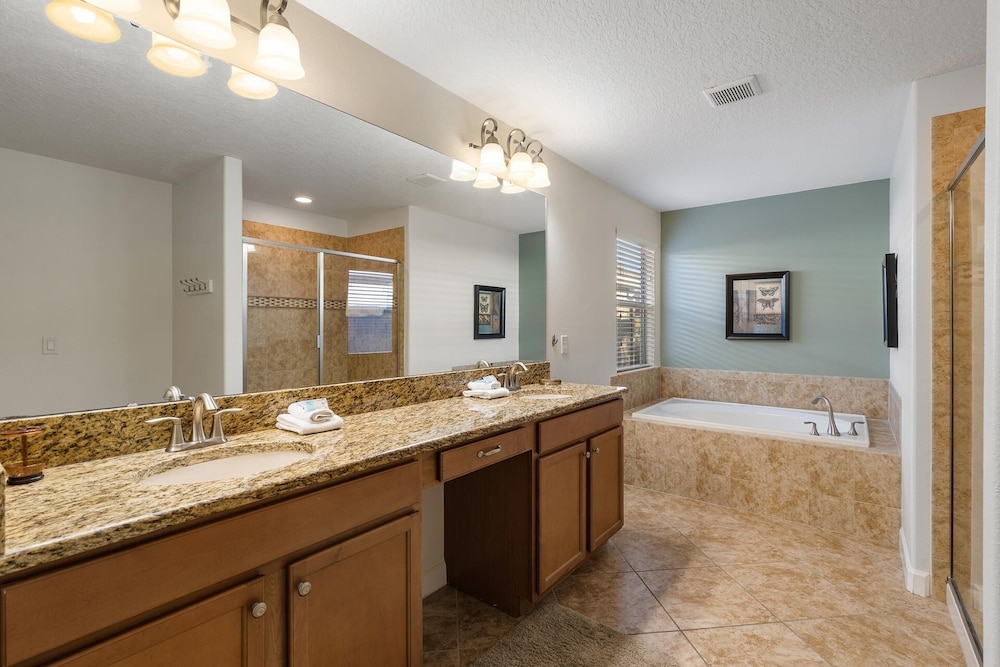 Paradise Palms Resort 6 Bedroom Home with Game Room 6 Home