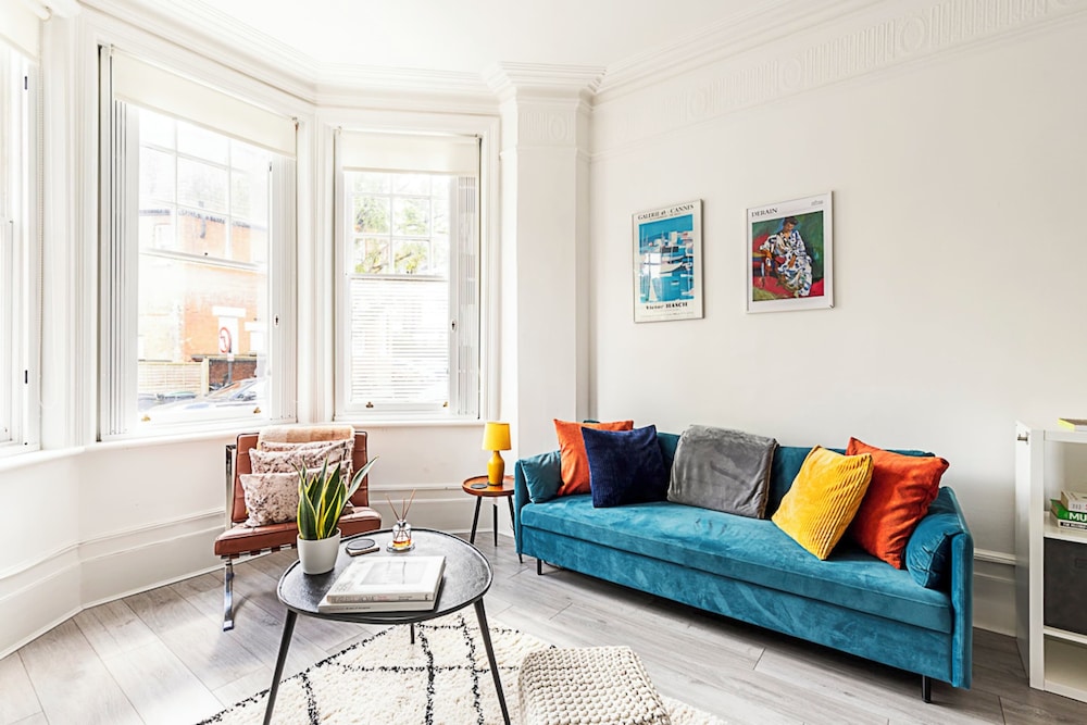 Stylish Hideaway Flat at Milton Park Highgate