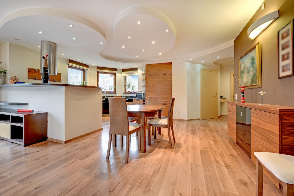 Dom & House - Apartments Monte Cassino