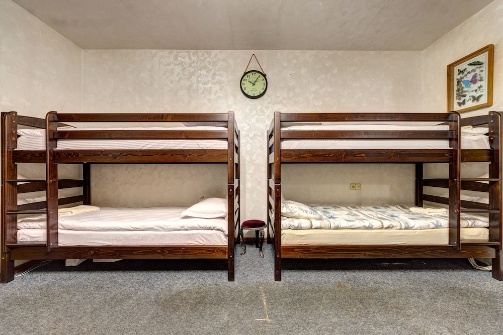 Dikat Hostel