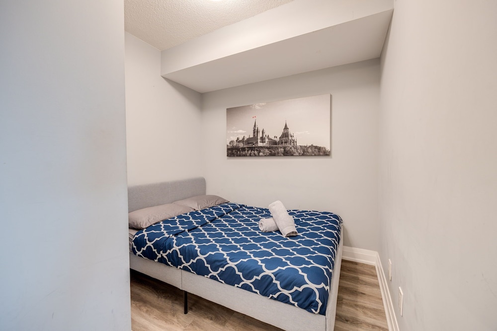 Fort York Suite