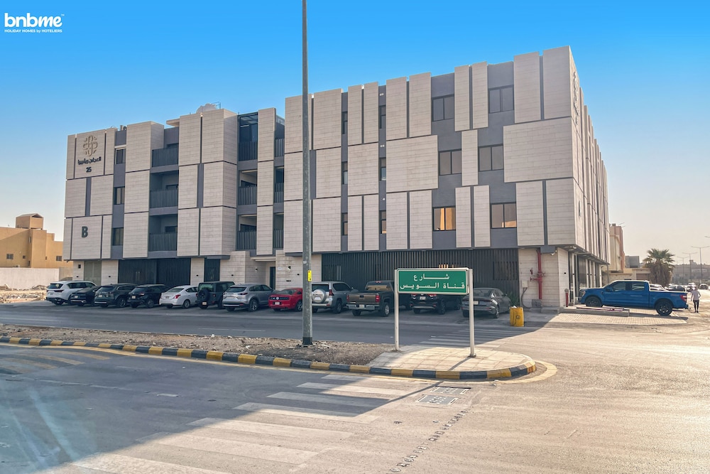bnbmehomes-Top APT nr Kingdom Tower-B11
