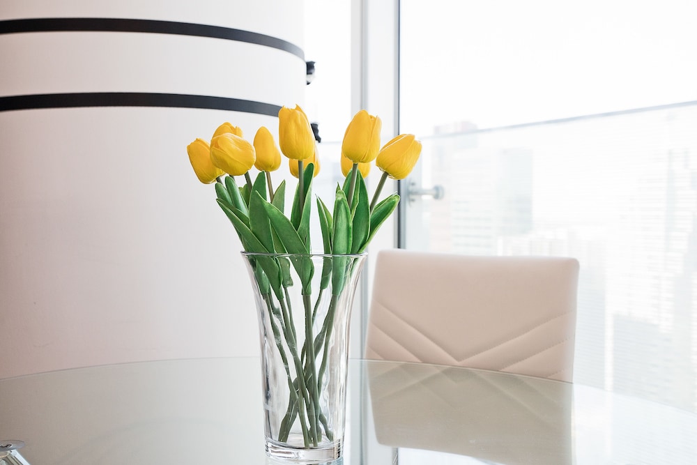 Velvet Stays – Financial District