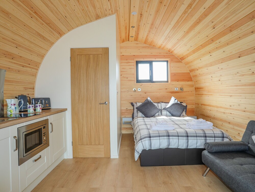 Caban Cariad