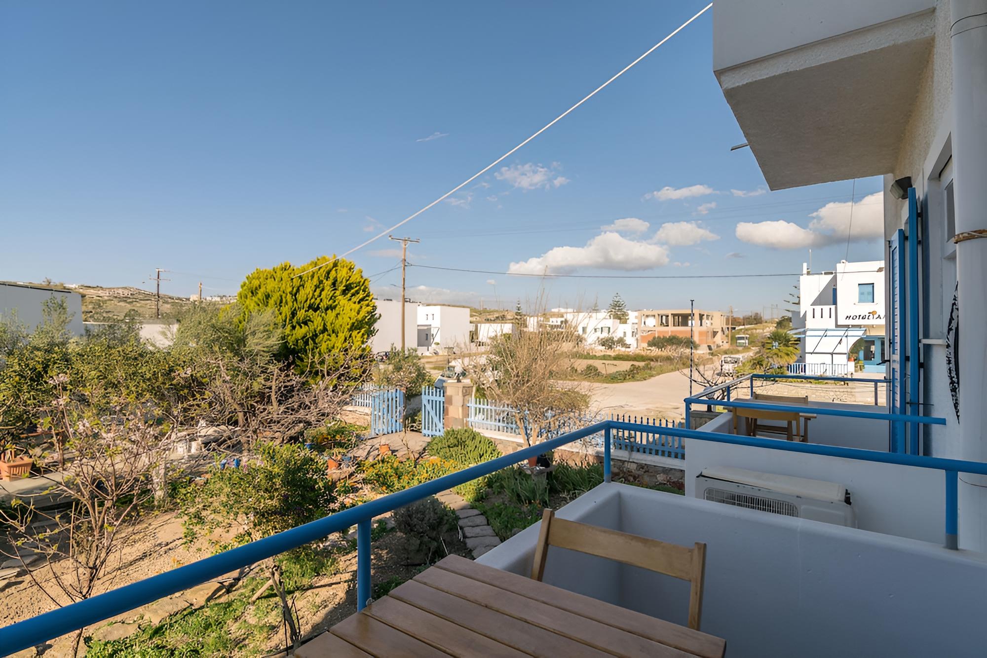 Tilemachos Rooms & Studios