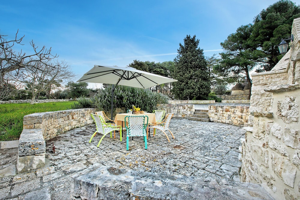 Trulli Silvana In Locorotondo