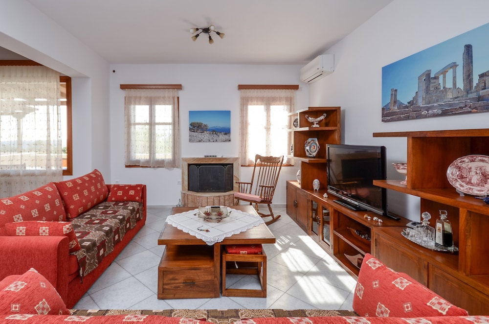 Naxos Cottage