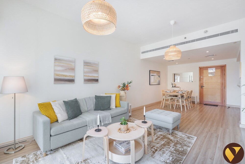 Modern 1 Bedroom Apartment in The Greens