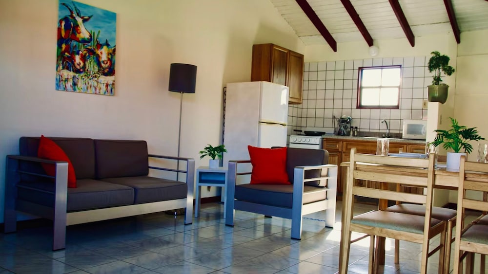 Sint Eustatius Vacations - Talk of the Town - Property Image 3