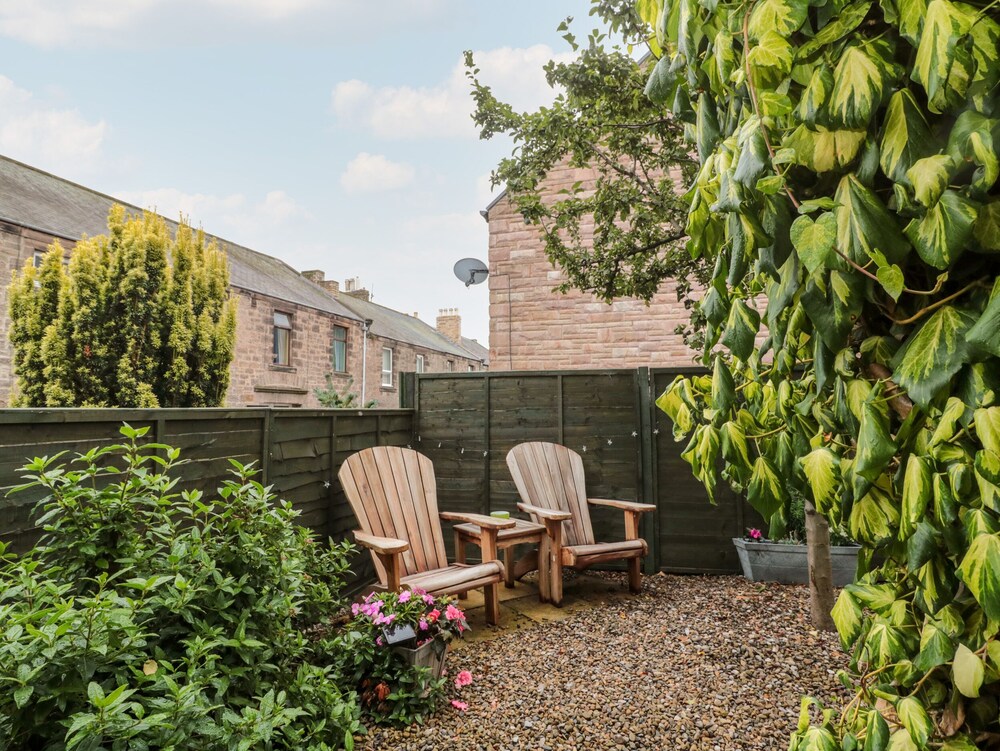Islestone, 1 Temperance Terrace