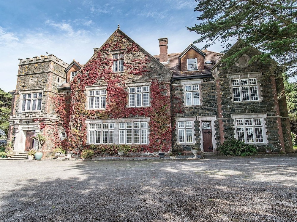 Alston Hall