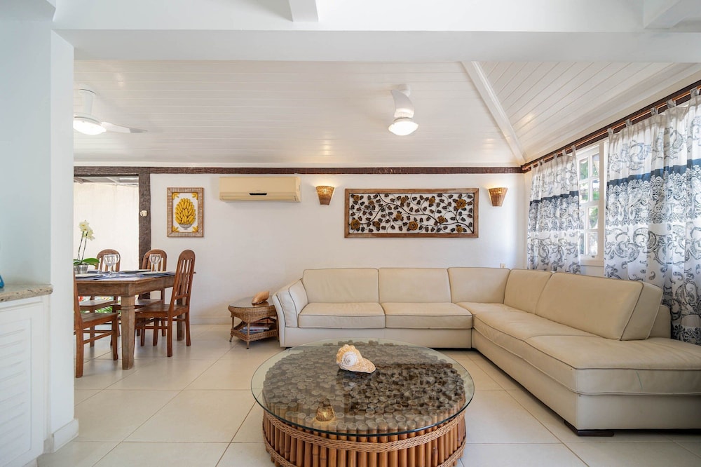 Bz75 Casa 4 suítes Geriba 250m da praia