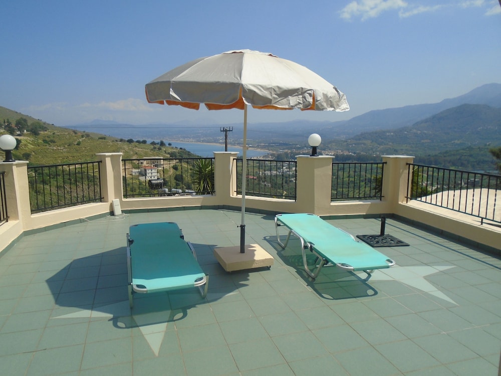 Apartment Hotel Irida